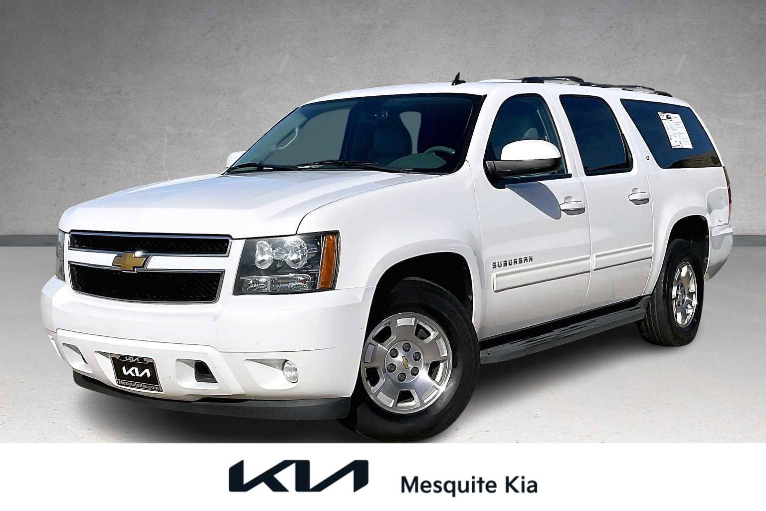 Used 2013 Chevrolet Suburban LT w/ Luxury Package image 1