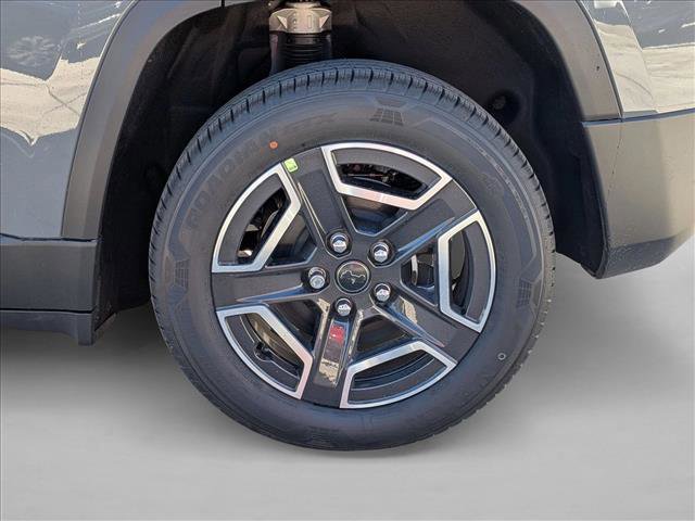 New 2026 Jeep Cherokee Laredo image 10