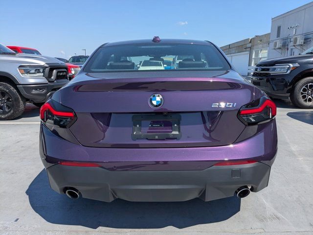 Used 2025 BMW 230i Coupe image 4