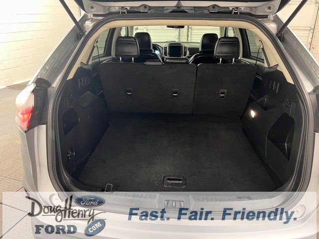 Used 2023 Ford Edge SEL AWD/4WD image 32