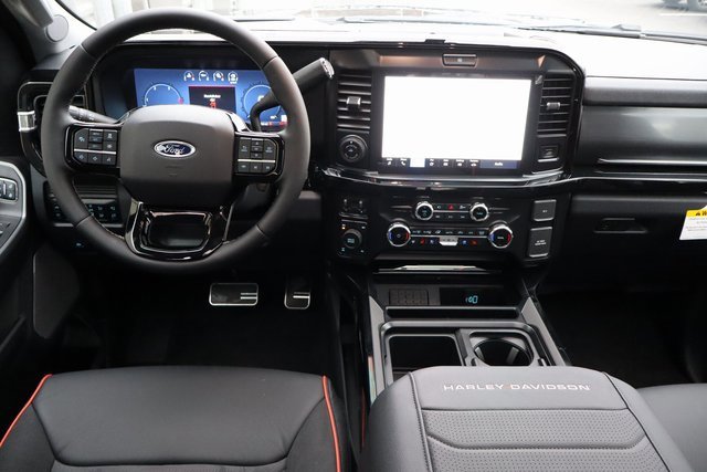 New 2026 Ford F250 Lariat w/ Black Appearance Package image 6