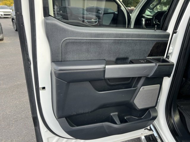 Used 2022 Ford F150 Lariat w/ Equipment Group 502A High image 46