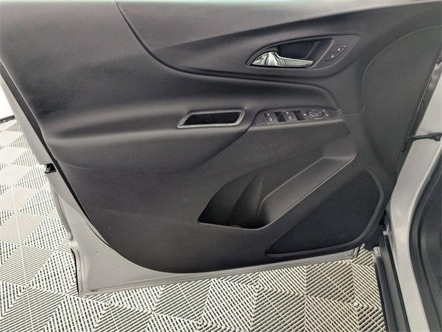 Used 2020 Chevrolet Equinox LT image 10