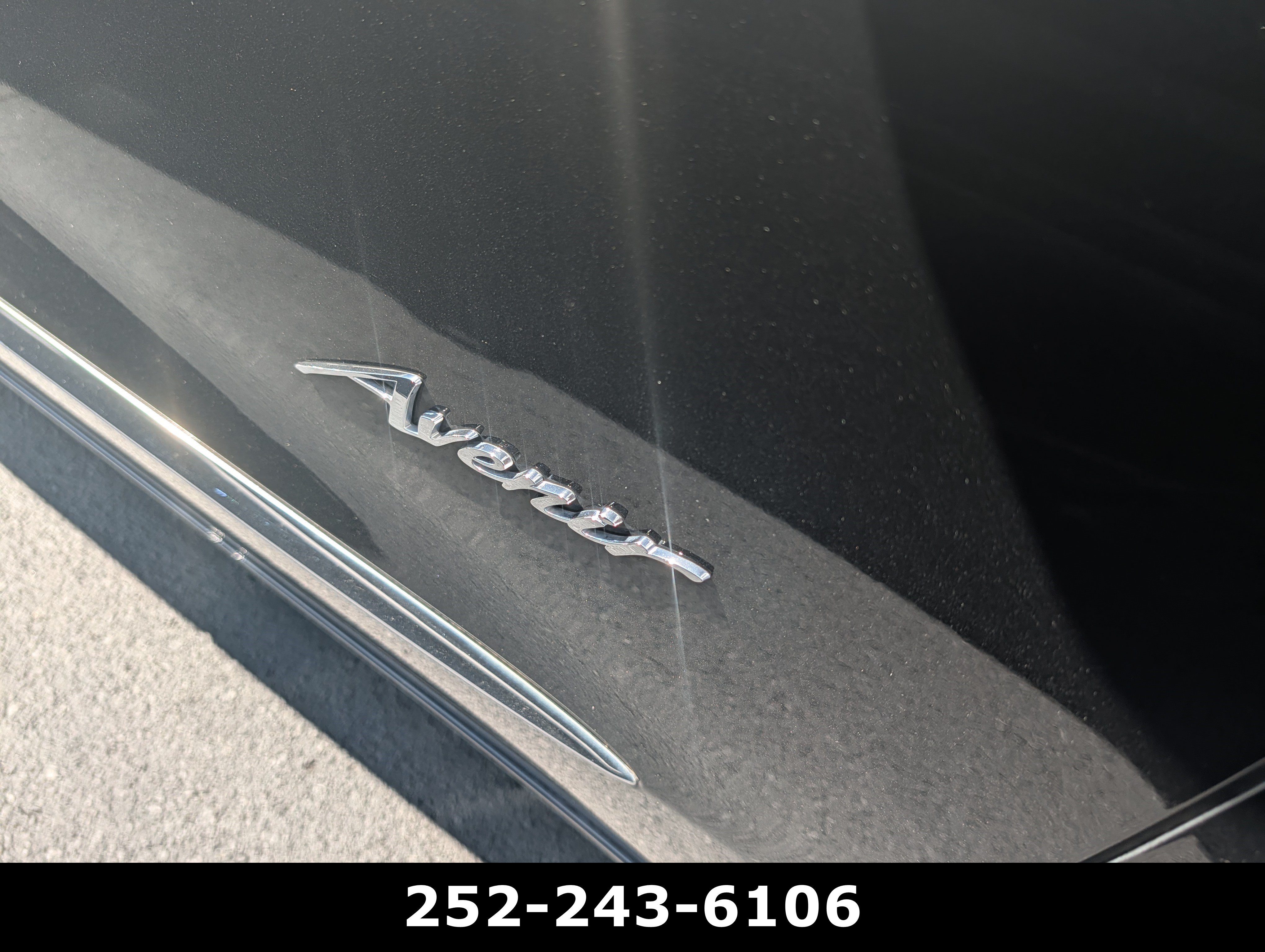 Used 2018 Buick Enclave Avenir w/ Avenir Technology Package FWD image 4