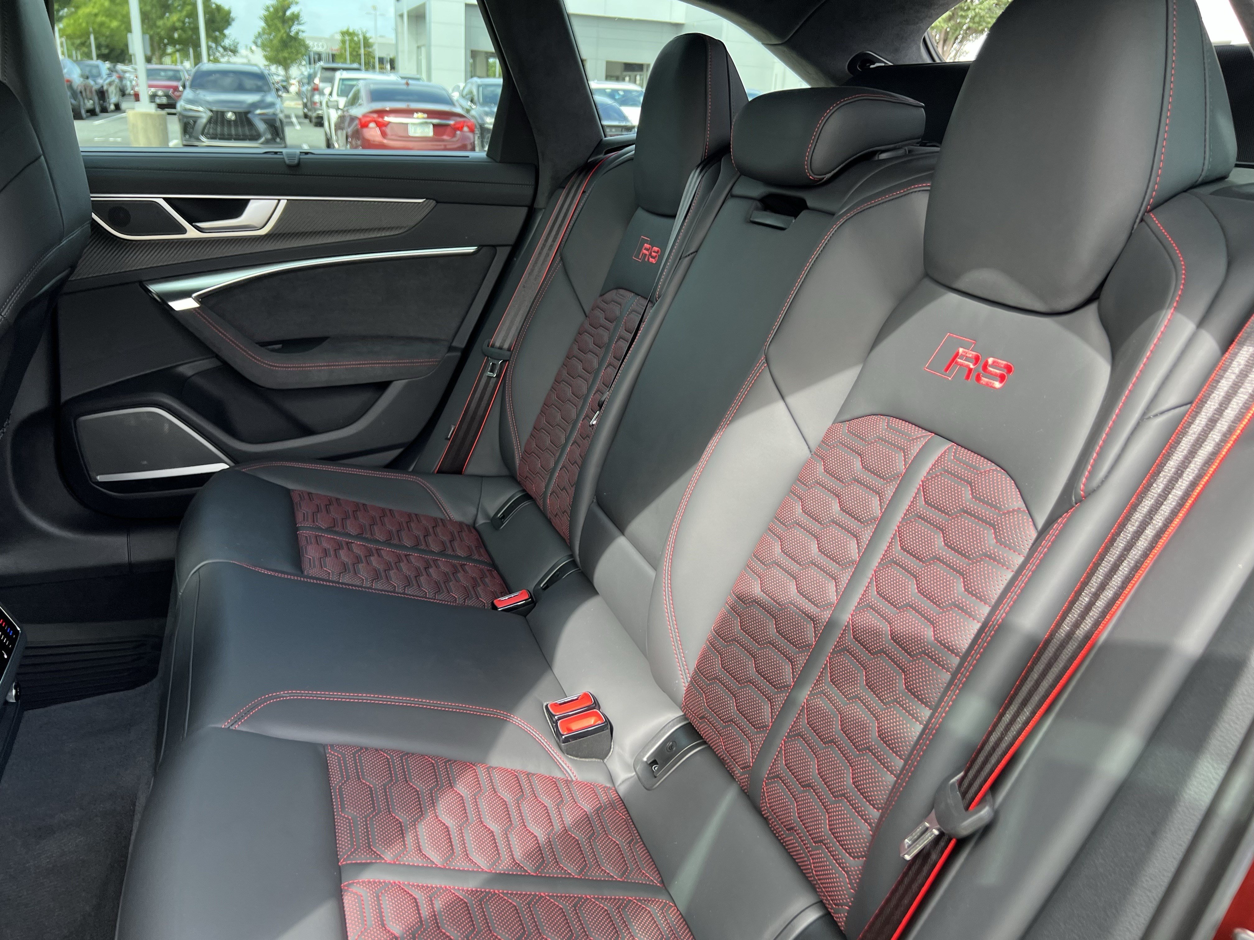 Certified 2025 Audi RS 6 performance AWD/4WD image 33
