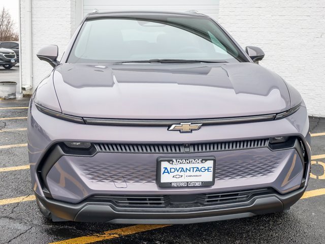 New 2026 Chevrolet Equinox EV LT image 11
