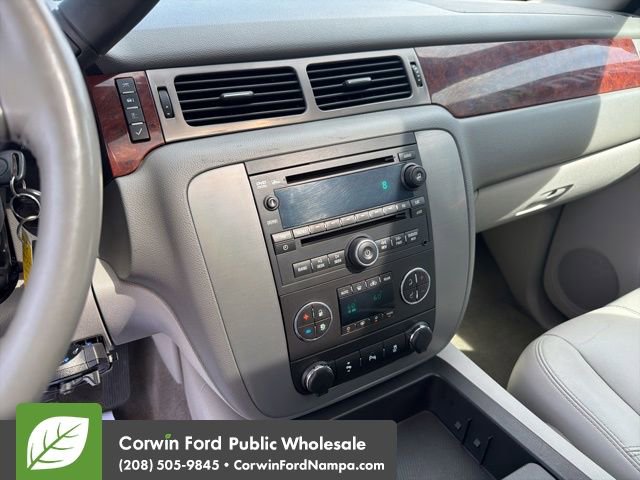 Used 2013 GMC Yukon XL SLT w/ SLT-2 Equipment Package image 20