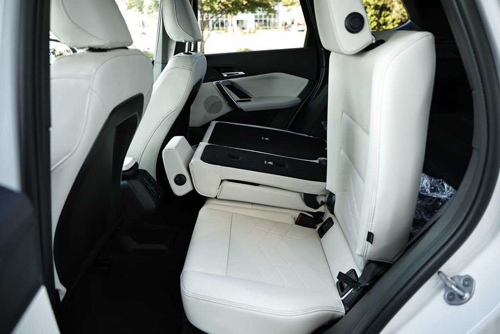 New 2026 BMW X1 xDrive28i w/ Convenience Package AWD/4WD image 24