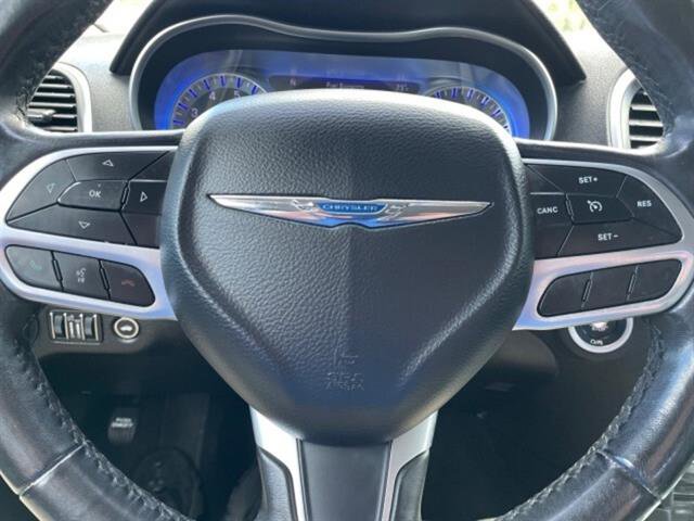 Used 2019 Chrysler 300 Touring L w/ Quick Order Package 22F image 17