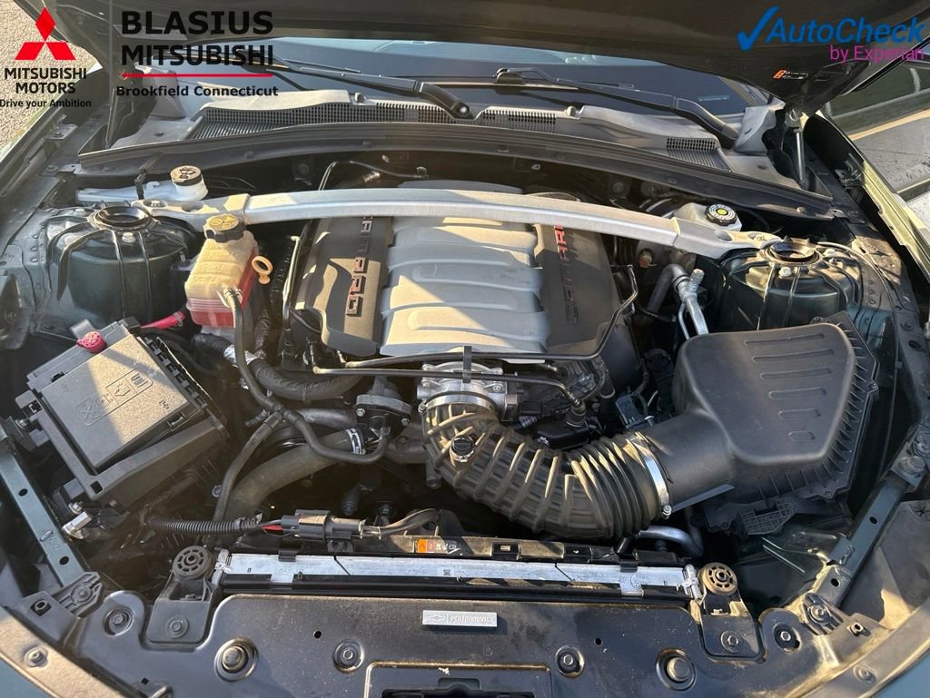 Used 2020 Chevrolet Camaro SS RWD image 39