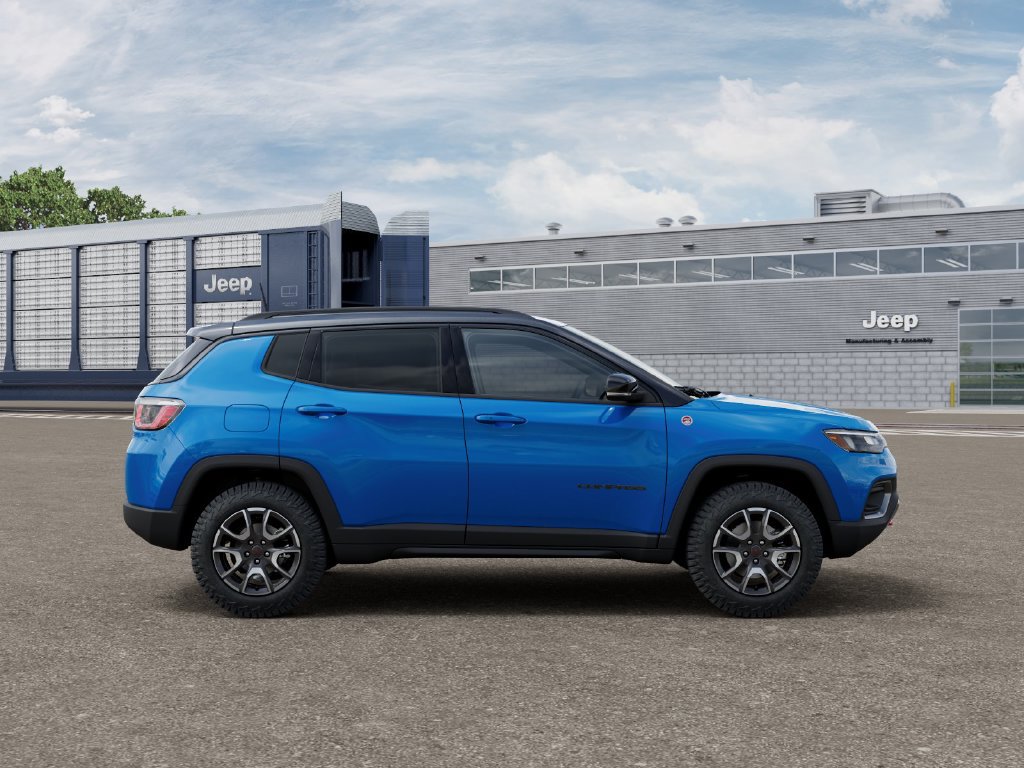 New 2026 Jeep Compass Trailhawk AWD/4WD image 23