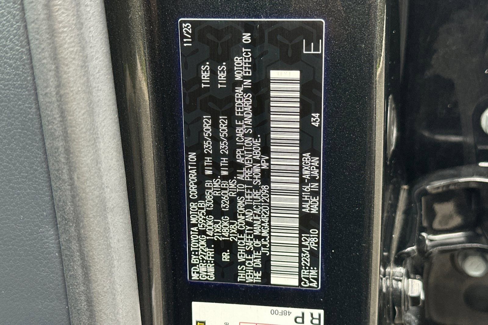 Certified 2024 Lexus RX 450h AWD w/ Luxury Package image 33