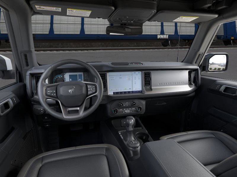 New 2025 Ford Bronco Outer Banks image 9