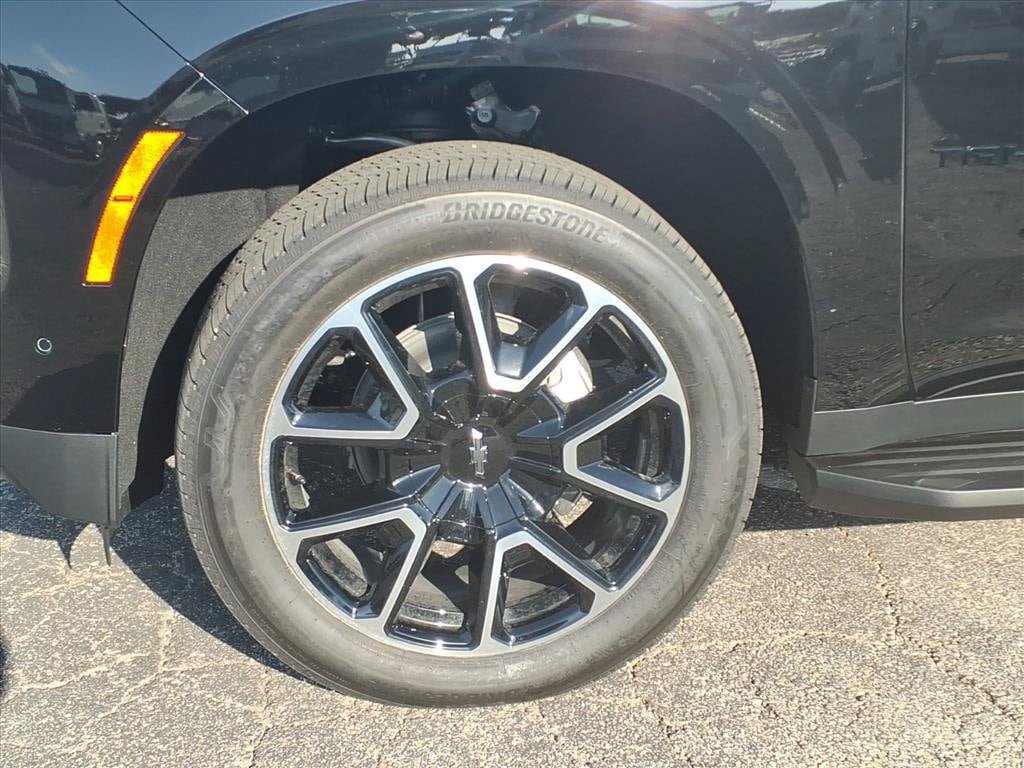 New 2027 Chevrolet Tahoe RST w/ Comfort Package RWD image 11