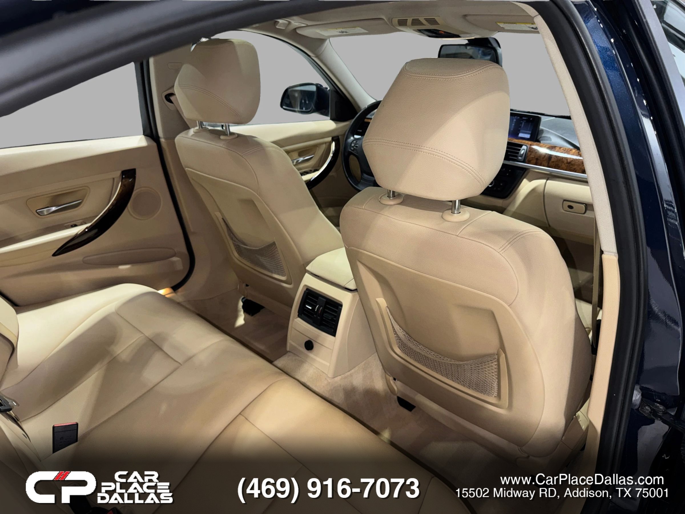 Used 2014 BMW 320i Sedan RWD image 30