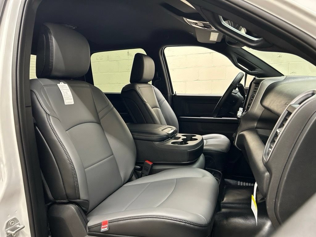 New 2026 RAM 2500 Tradesman AWD/4WD image 9