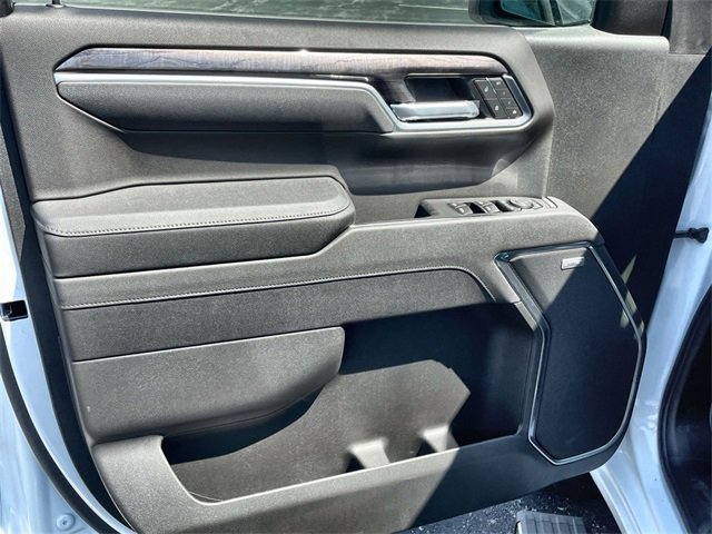 New 2026 Chevrolet Silverado 1500 LTZ w/ LTZ Premium Package image 12