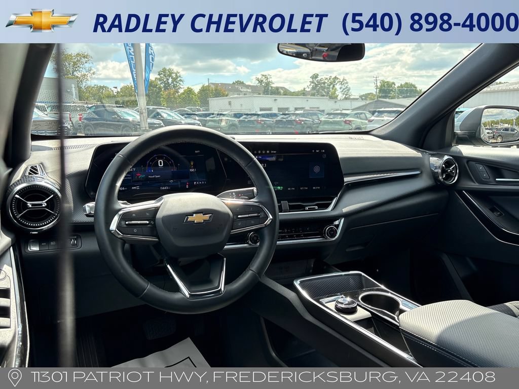 Certified 2026 Chevrolet Equinox LT AWD/4WD image 13