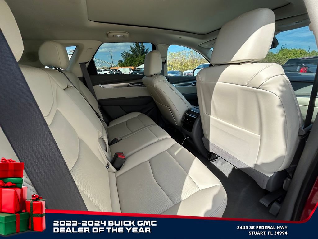 Used 2025 Cadillac XT5 Premium Luxury image 18
