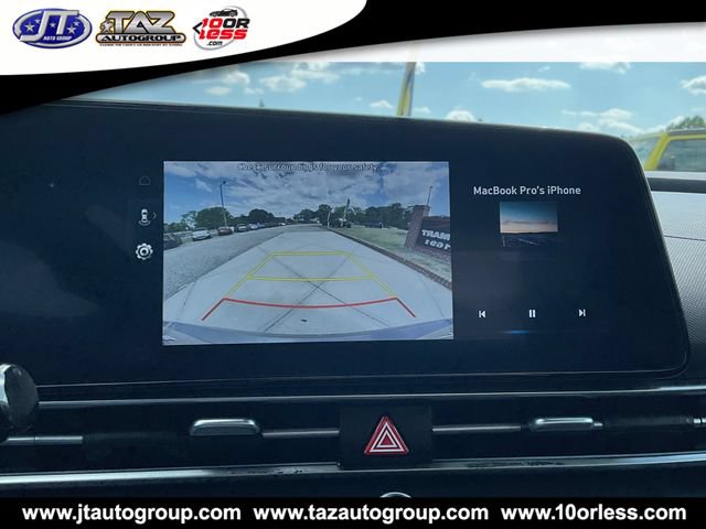 Used 2024 Hyundai Elantra SEL FWD image 16