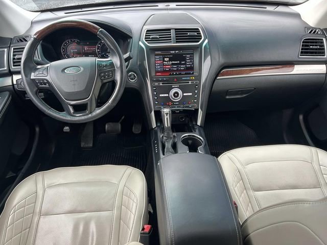 Used 2016 Ford Explorer Platinum AWD/4WD image 15