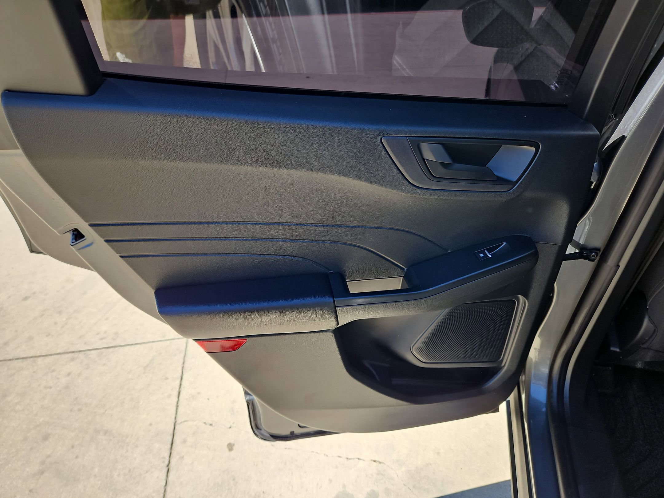Used 2024 Ford Escape Active image 15