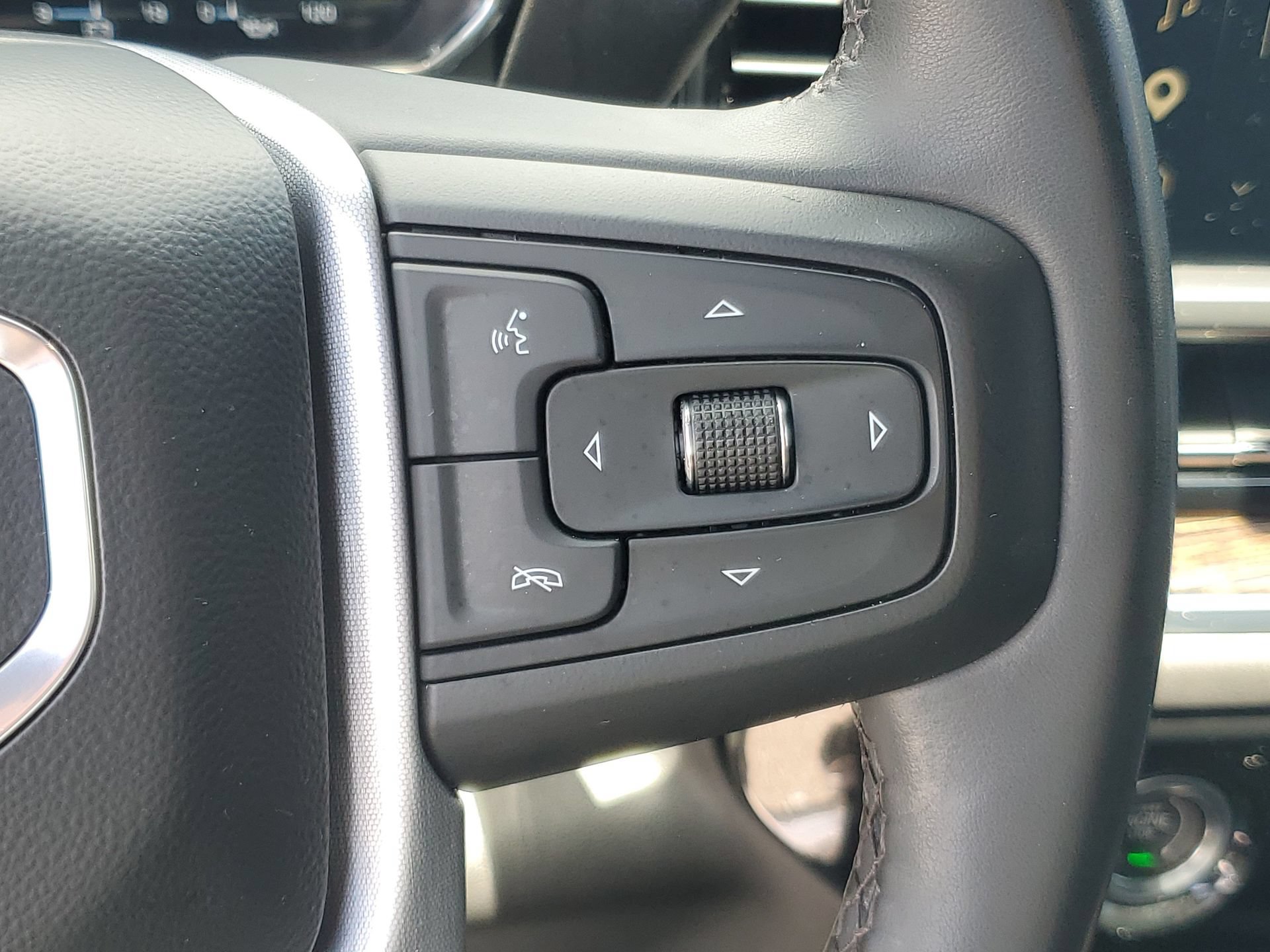 Used 2023 GMC Sierra 1500 Elevation AWD/4WD image 24