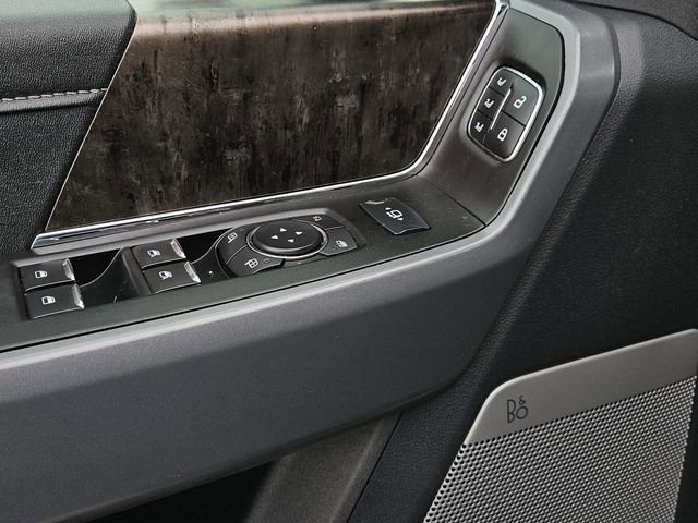 Used 2024 Ford F250 Lariat w/ FX4 Off-Road Package image 31