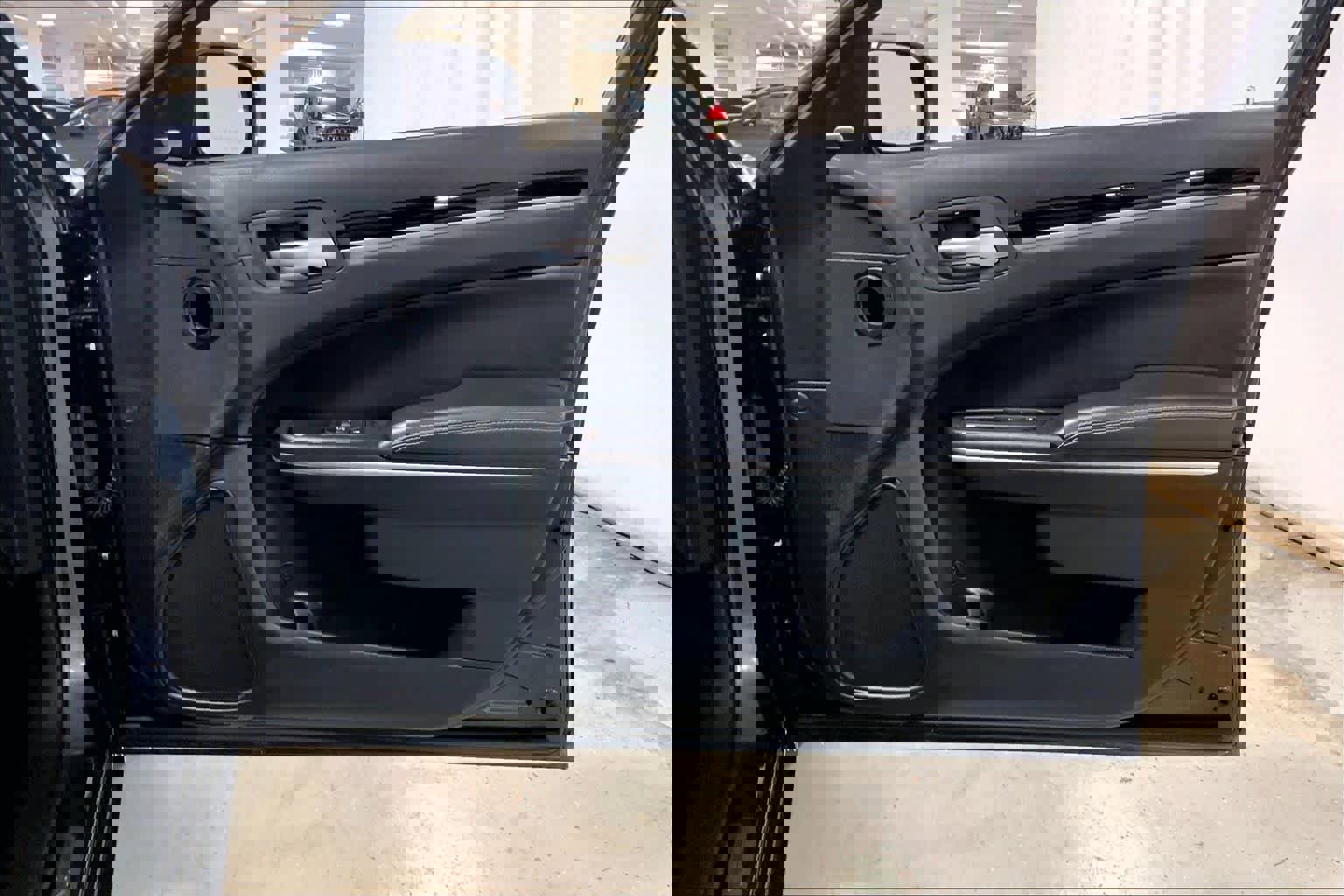 Used 2019 Chrysler 300 S w/ 300S Premium Group image 22