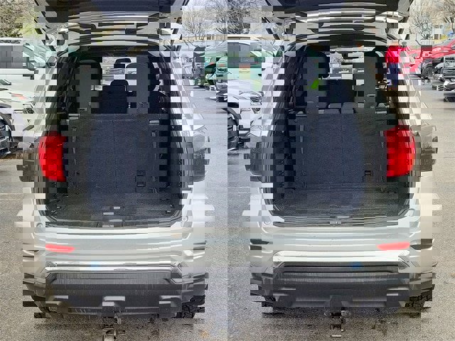 Used 2018 Nissan Pathfinder S image 31