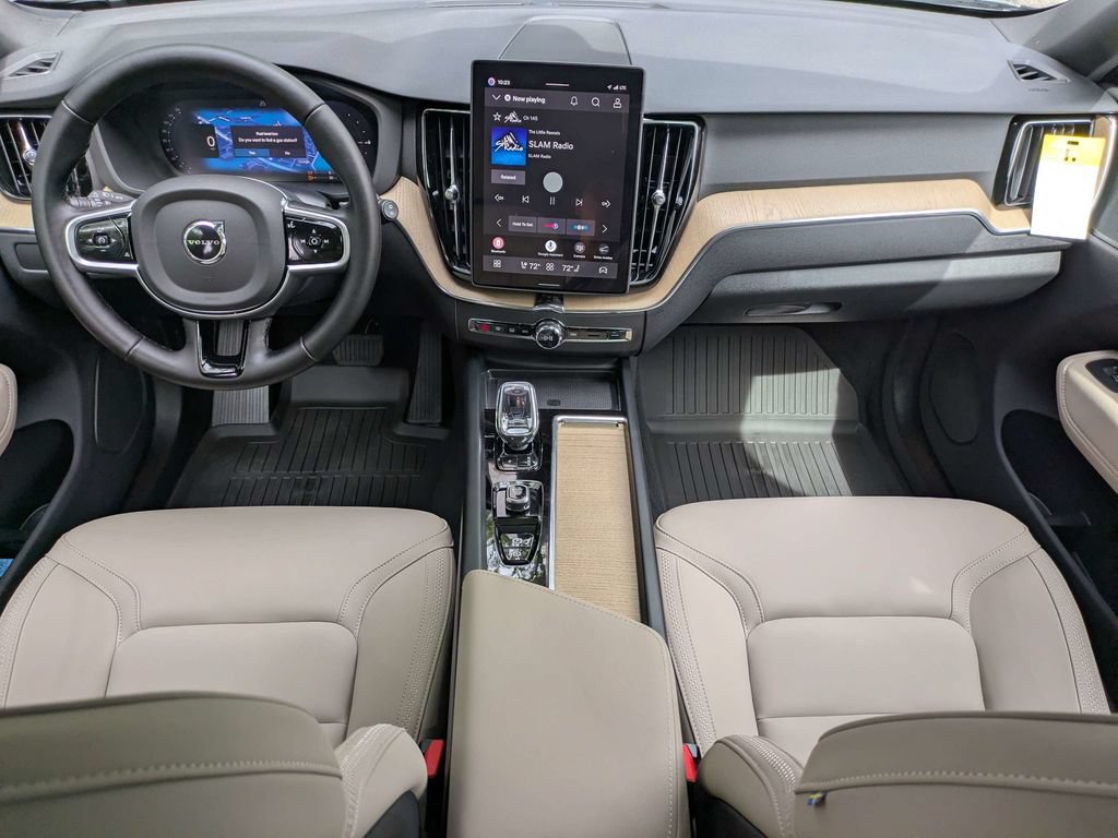 New 2026 Volvo XC60 T8 Plus w/ Protection Package Premier AWD/4WD image 15