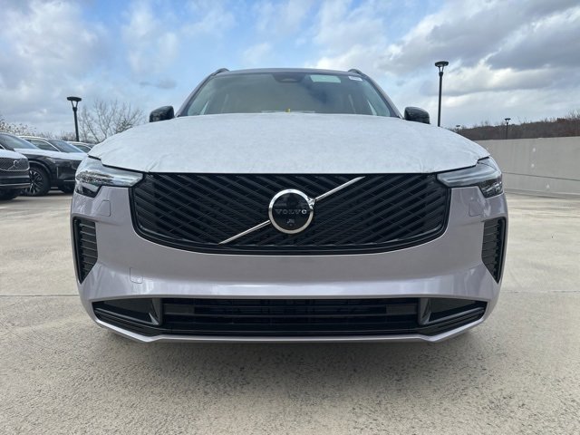 New 2026 Volvo XC90 B6 Ultra image 2