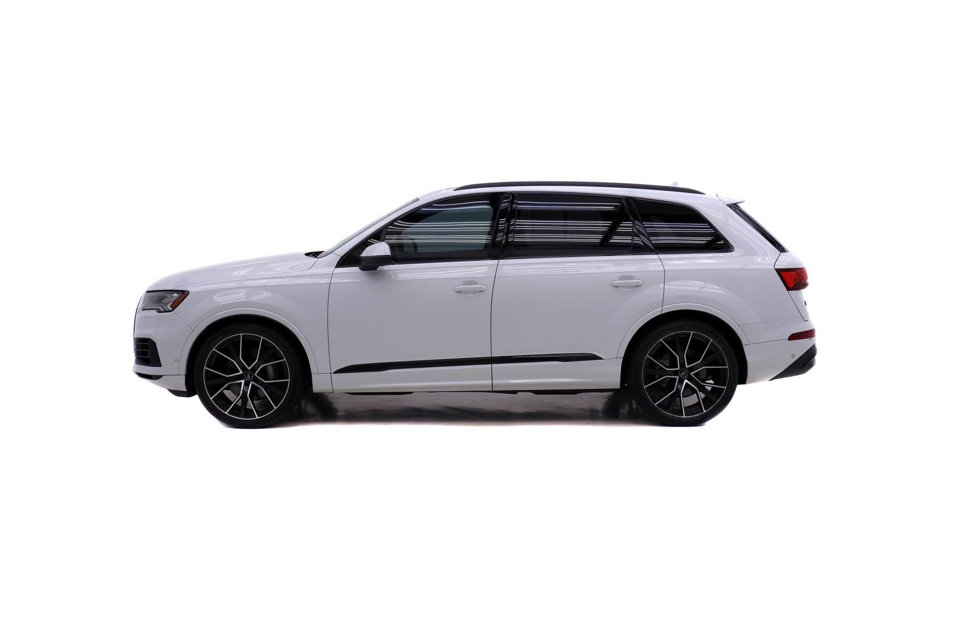 Certified 2023 Audi Q7 3.0T Prestige w/ Prestige Package AWD/4WD image 3