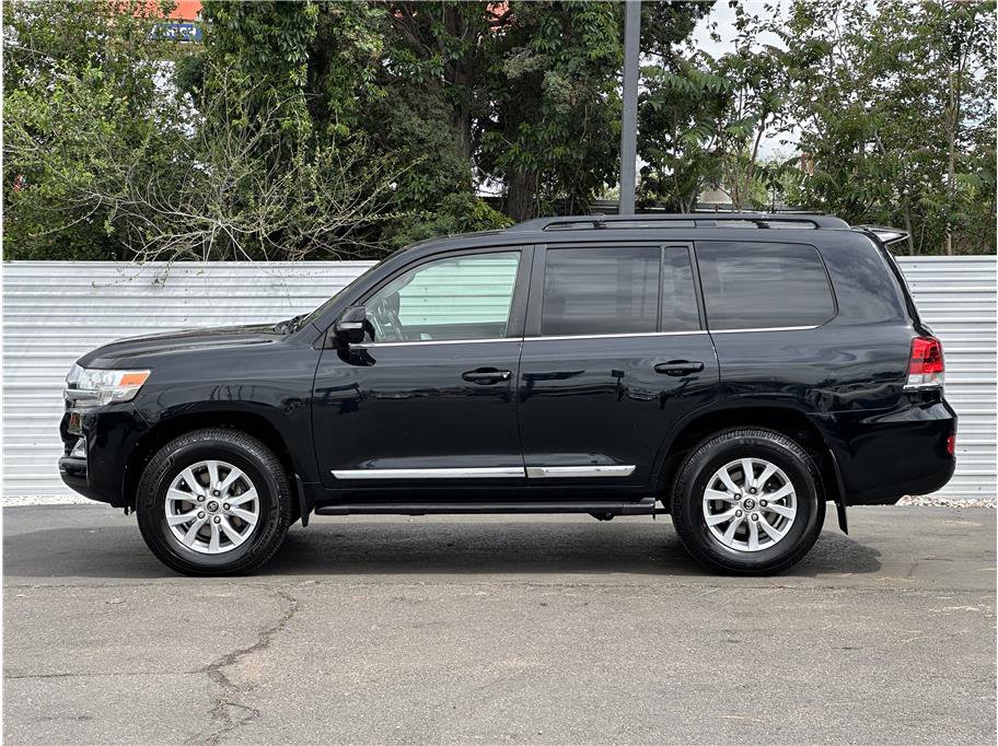 Used 2016 Toyota Land Cruiser AWD/4WD image 13