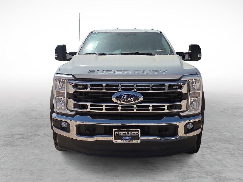 New 2024 Ford F550 4x4 Crew Cab Super Duty image 3