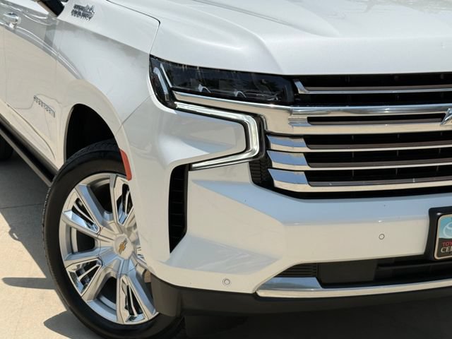 Used 2023 Chevrolet Suburban High Country AWD/4WD image 3