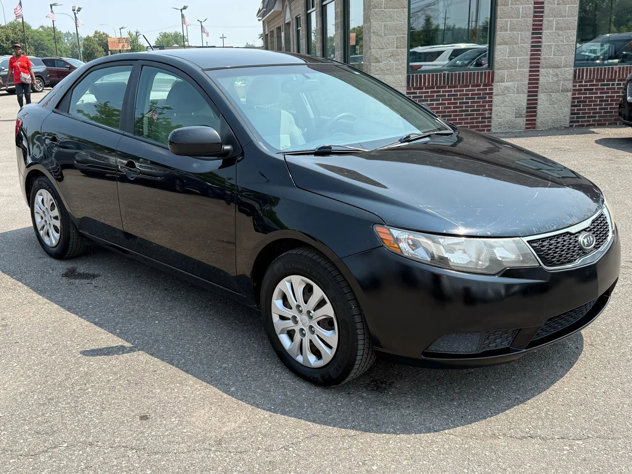 Used 2011 Kia Forte LX image 3