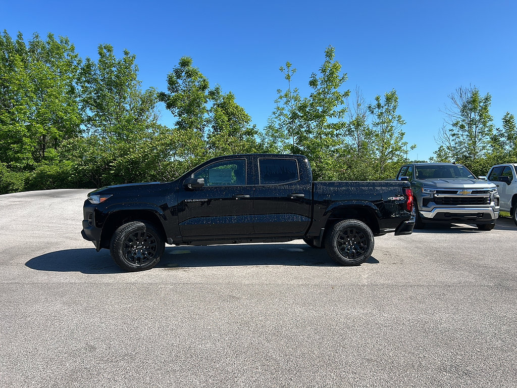 New 2026 Chevrolet Colorado W/T w/ WT Custom Package AWD/4WD image 3