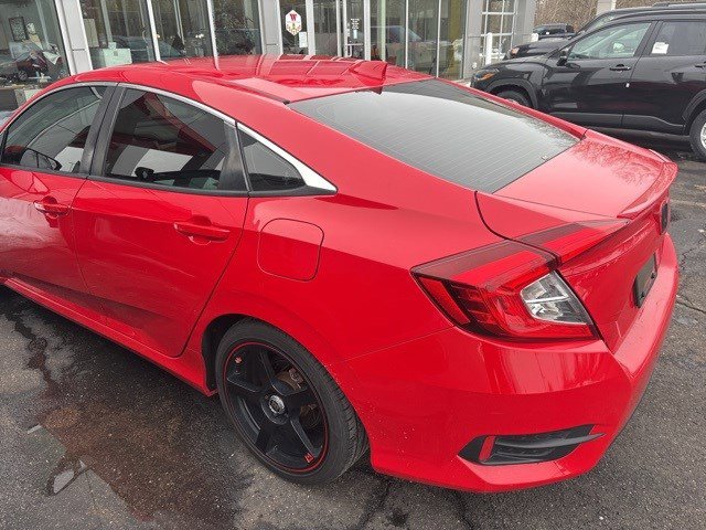 Used 2018 Honda Civic EX-T image 4