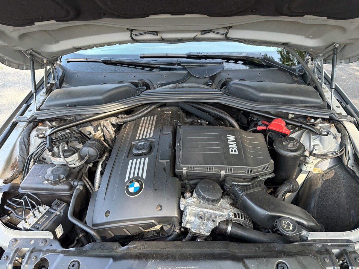 Used 2008 BMW 535xi Sedan AWD/4WD image 8