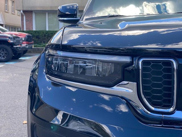 New 2025 Jeep Grand Cherokee Overland w/ Adv Protech Group III image 11