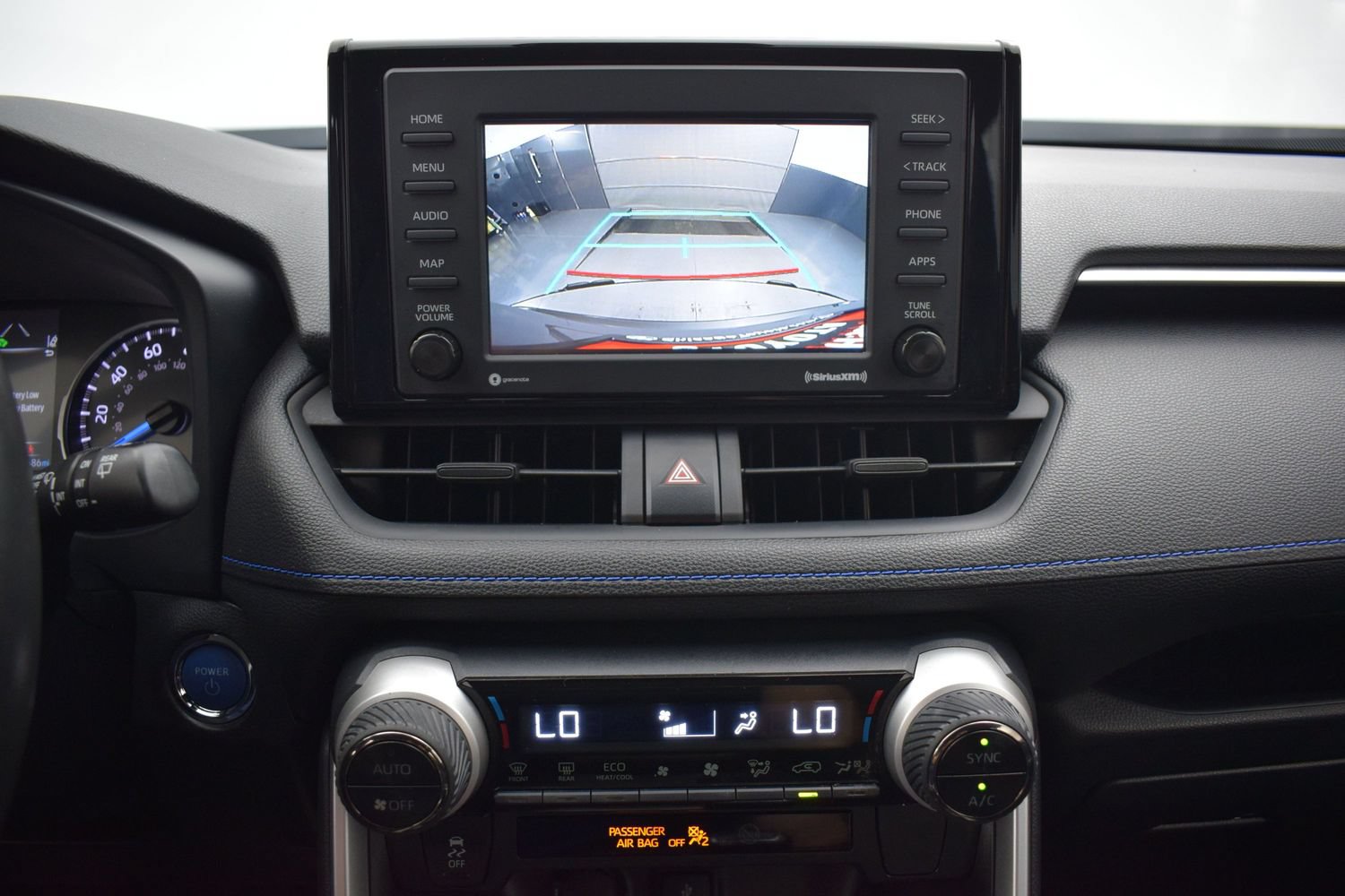 Used 2022 Toyota RAV4 SE AWD/4WD image 15