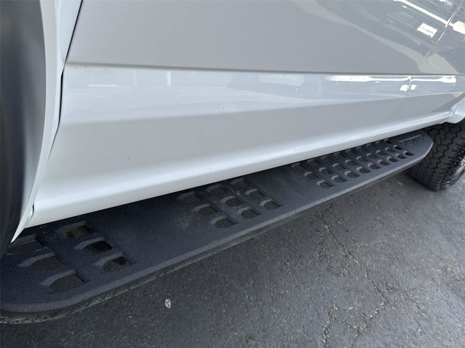 Used 2019 Ford F150 Raptor w/ Equipment Group 802A Luxury AWD/4WD image 7