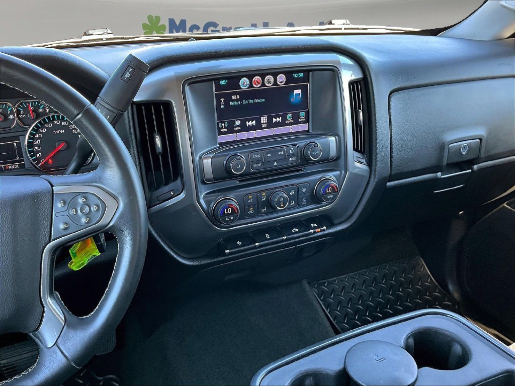 Used 2017 Chevrolet Silverado 1500 LT w/ Max Trailering Package AWD/4WD image 12