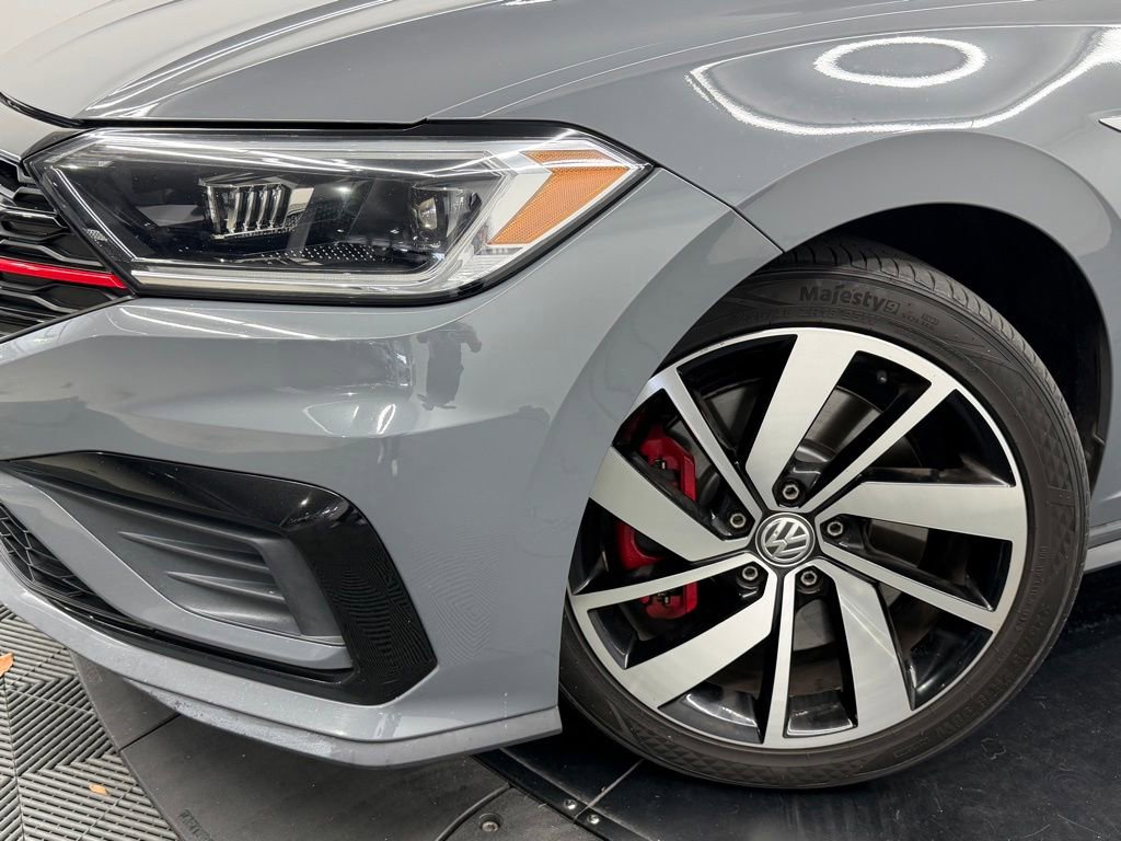 Used 2019 Volkswagen Jetta GLI FWD image 5