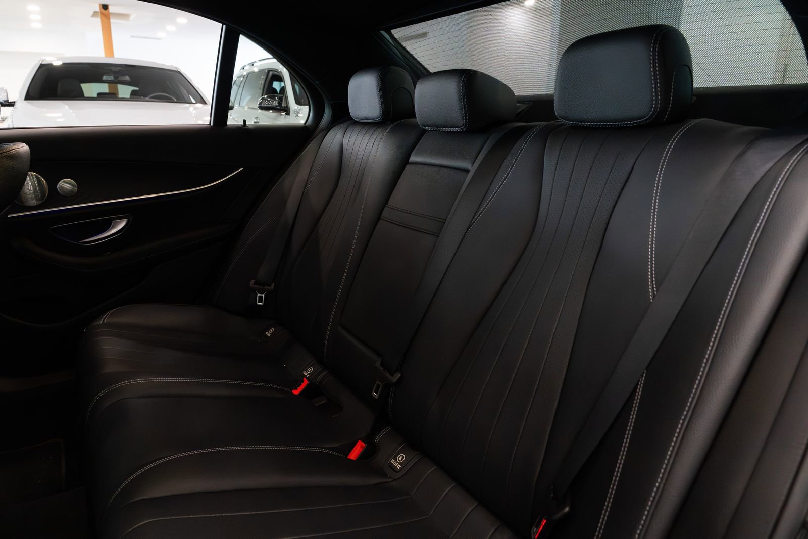 Used 2021 Mercedes-Benz E 350 4MATIC Sedan image 19