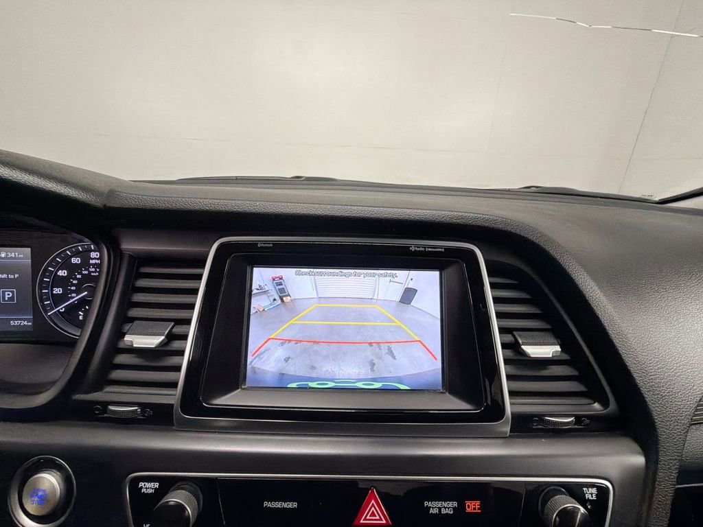 Used 2019 Hyundai Sonata Limited FWD image 14