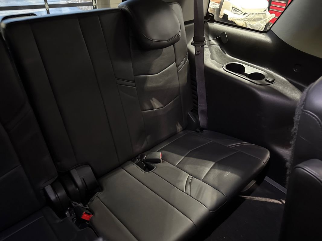 Used 2015 Cadillac Escalade Premium image 97