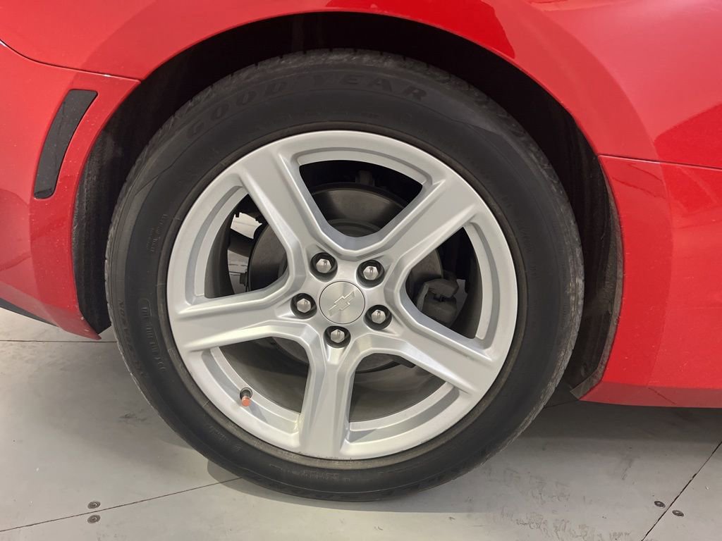 Used 2022 Chevrolet Camaro LT image 11