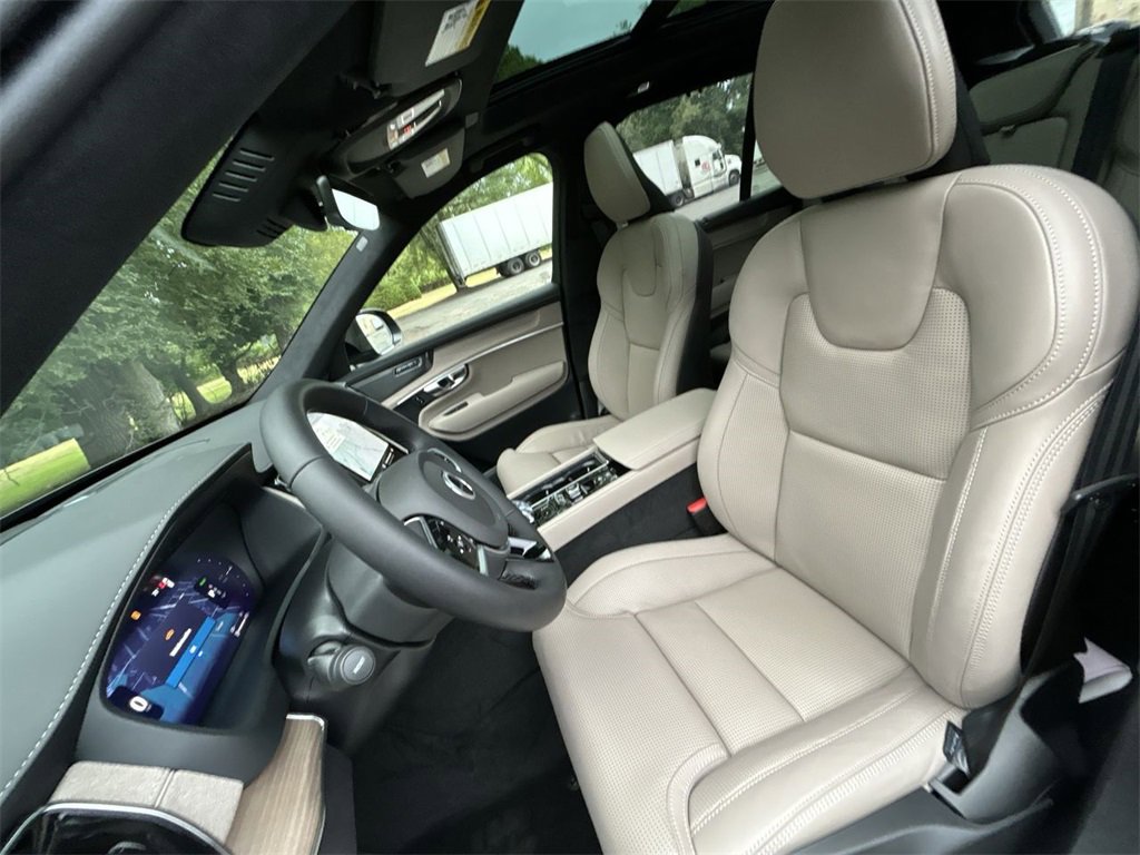 New 2026 Volvo XC90 T8 Ultra image 15